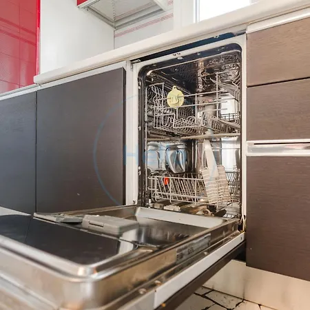 Elisa Flat - 15 Min From & Wi-fi Apartament *